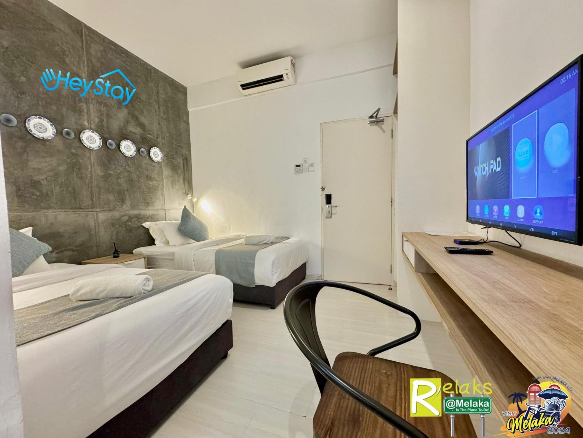 Modern Cave Guest House Walking Distance 5Mins To Jonker Malacca Exteriör bild