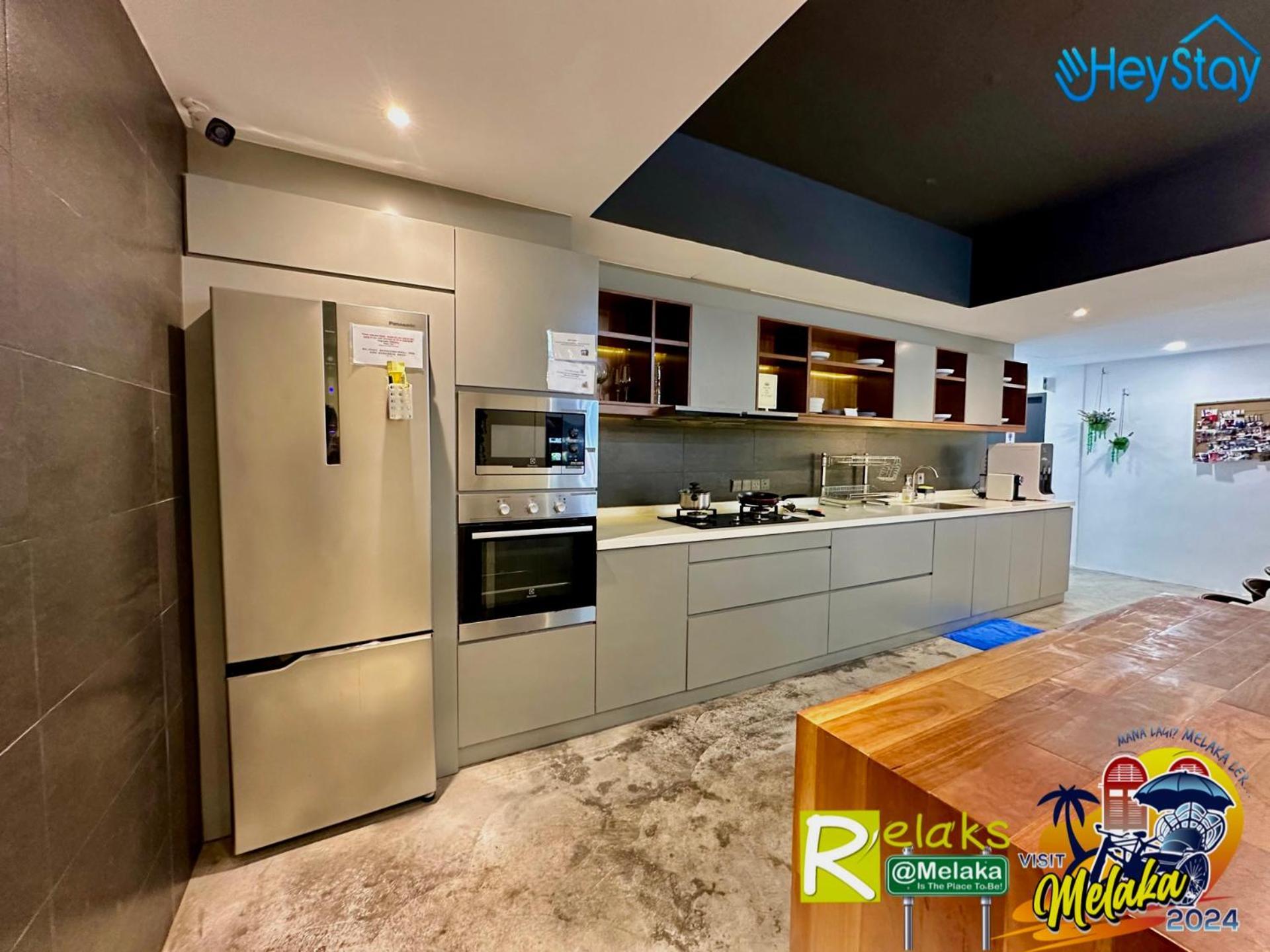 Modern Cave Guest House Walking Distance 5Mins To Jonker Malacca Exteriör bild