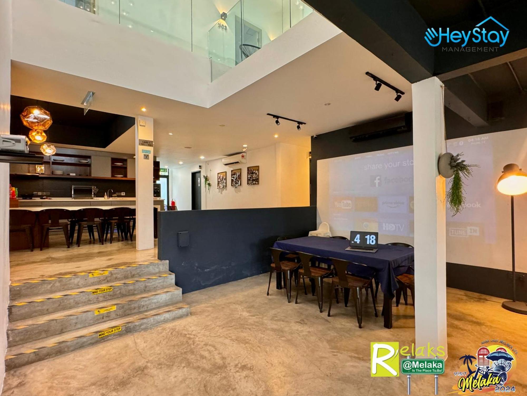 Modern Cave Guest House Walking Distance 5Mins To Jonker Malacca Exteriör bild