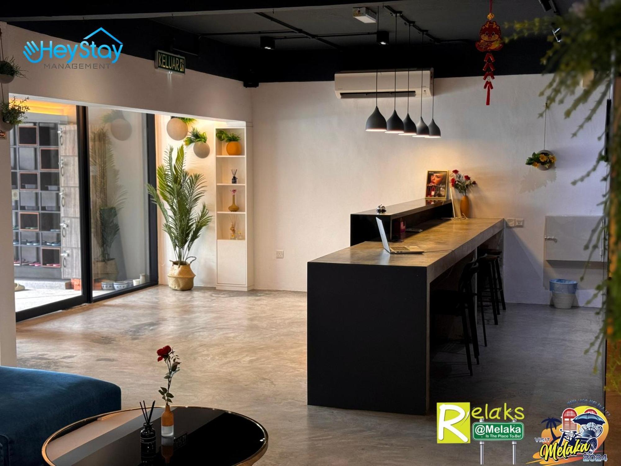 Modern Cave Guest House Walking Distance 5Mins To Jonker Malacca Exteriör bild