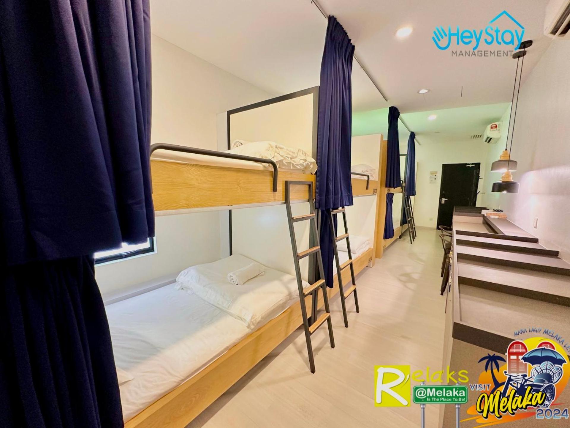 Modern Cave Guest House Walking Distance 5Mins To Jonker Malacca Exteriör bild